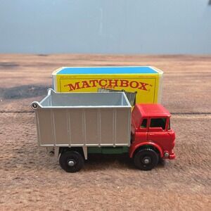 Matchbox GMC Tipper Truck Kids Red Excellent Lesney Series No 26 Vintage Box